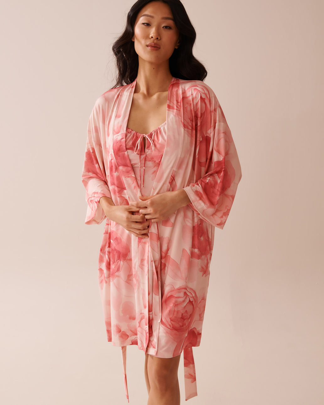 La Vie en Rose_Multi Pink Roses_Recycled Fibers Floral Kimono_60600096_P60354_07