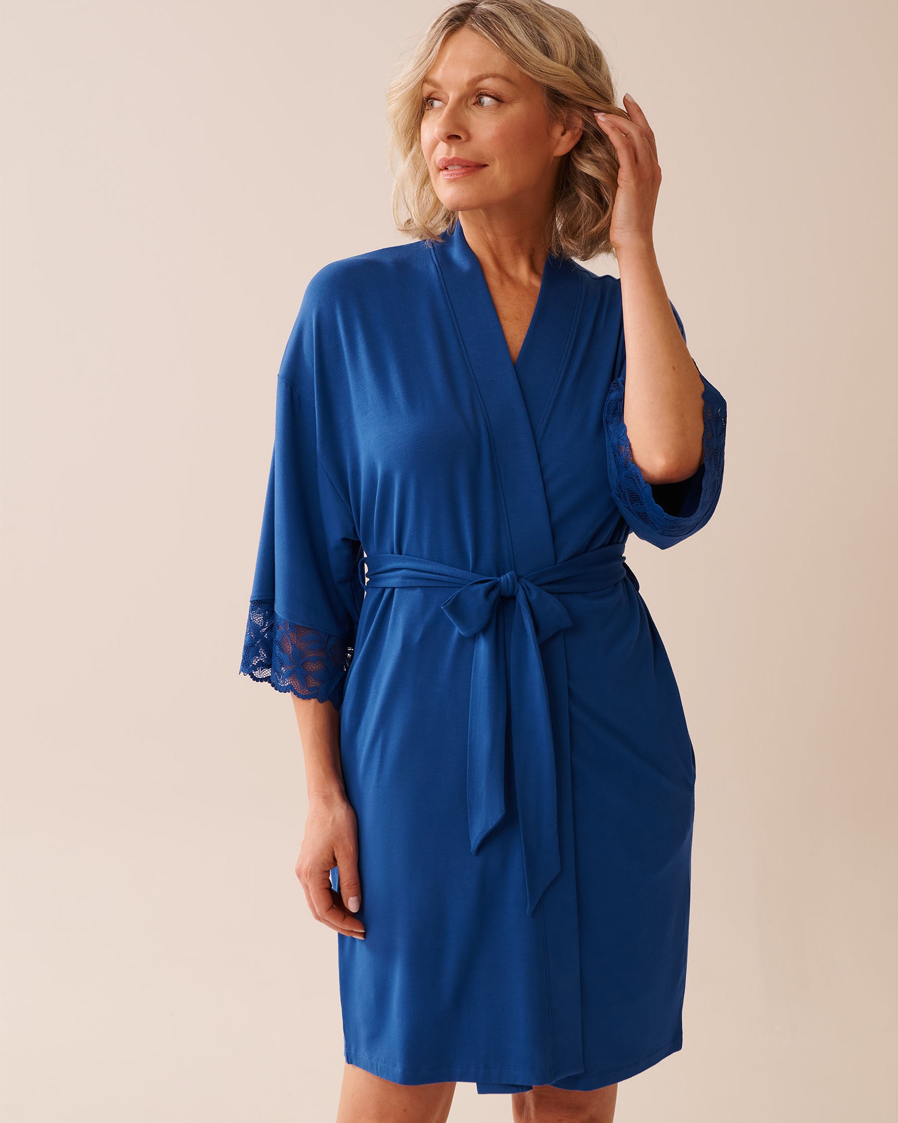 La Vie en Rose_Mazarine Blue_Lace Detail Modal Kimono_60600100_40066_01