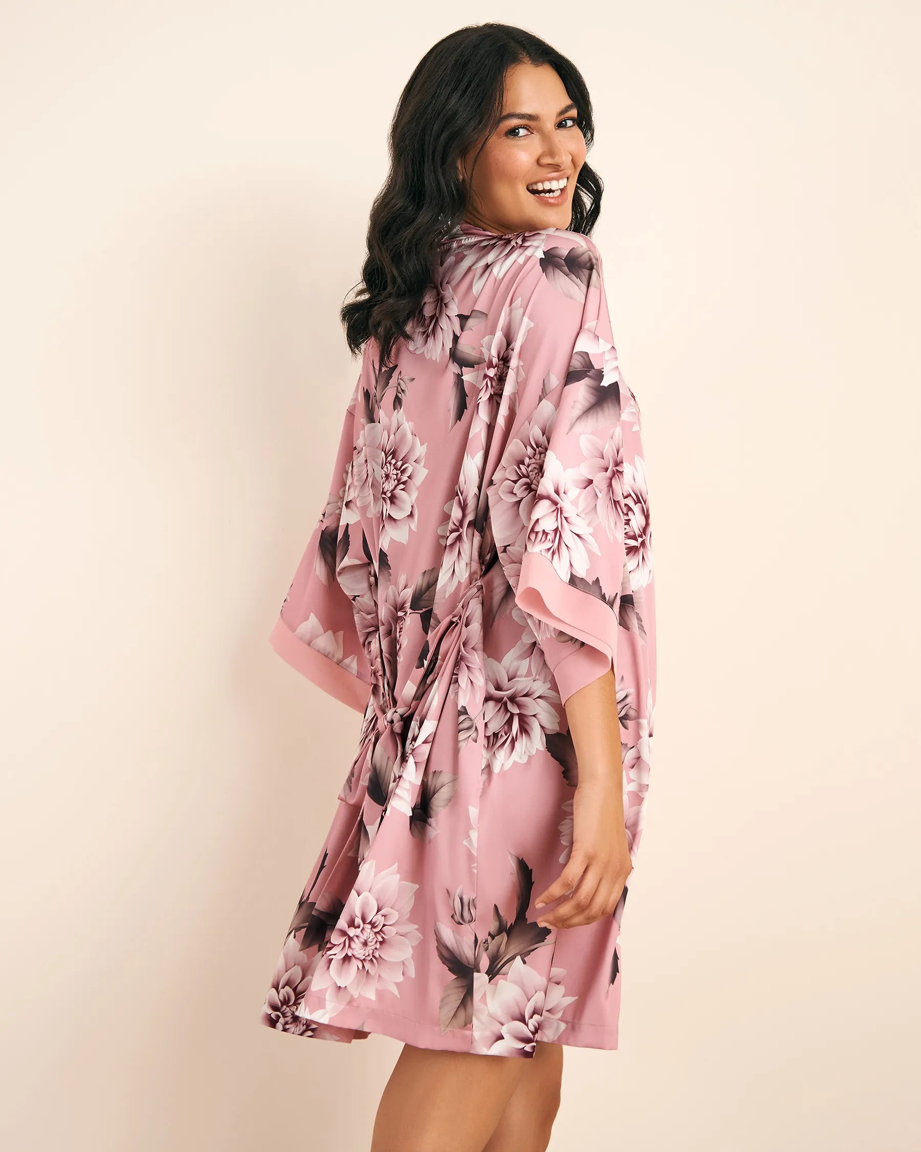 La Vie en Rose_Zephyr Flowers_Dahlia Print Satin and Chiffon Kimono_60600101_P60399_02