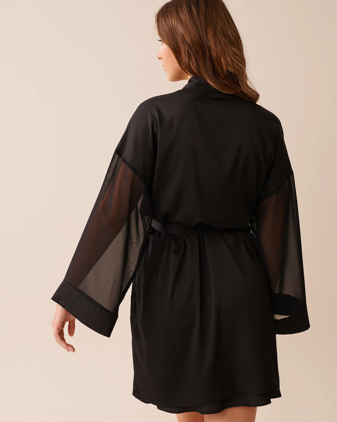 La Vie en Rose_Black Beauty_LUXURY EDITION Chiffon and Satin Kimono_60600105_00001_02