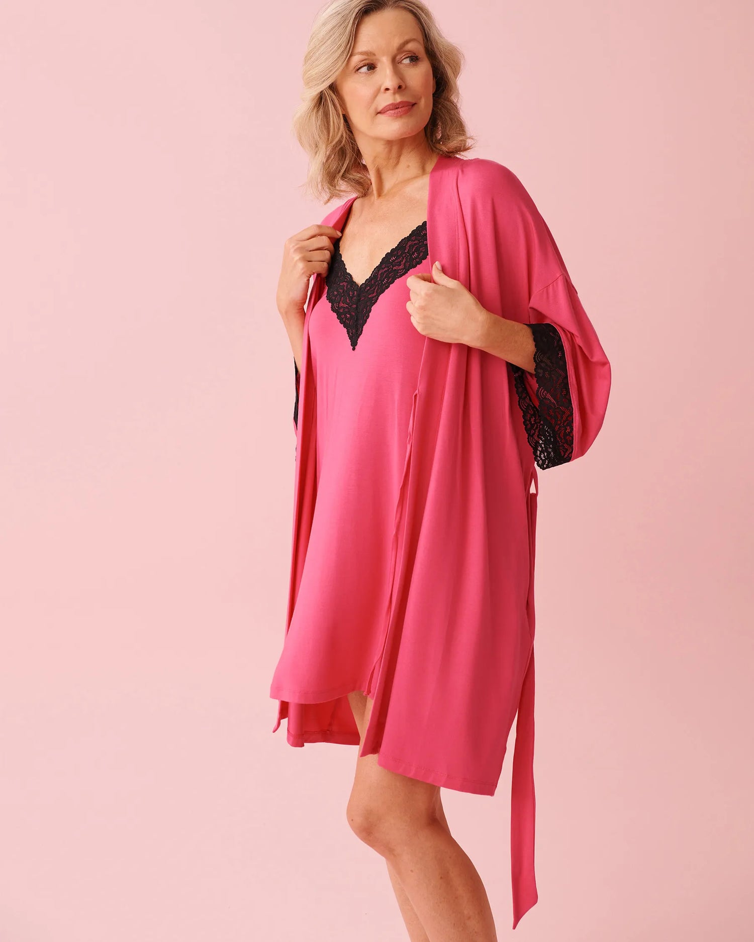 La Vie en Rose_Fuchsia Rose_Lace Trim Modal Kimono_60600112_60228_06