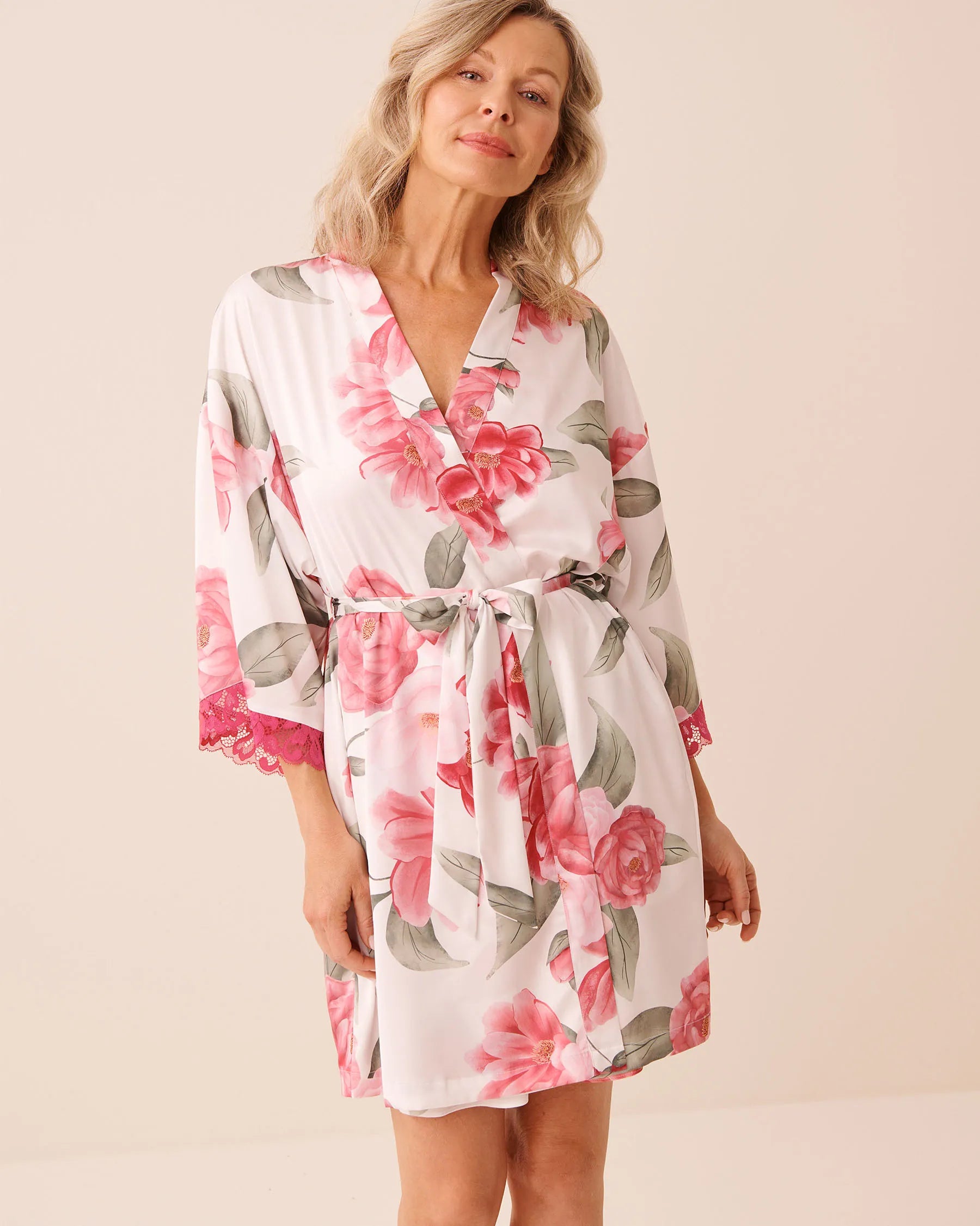 La Vie en Rose Snow White Flowers Women LUXURY EDITION Camellia Print Lace Trim Satin Kimono SKU: 60600117_P10585 Image 02
