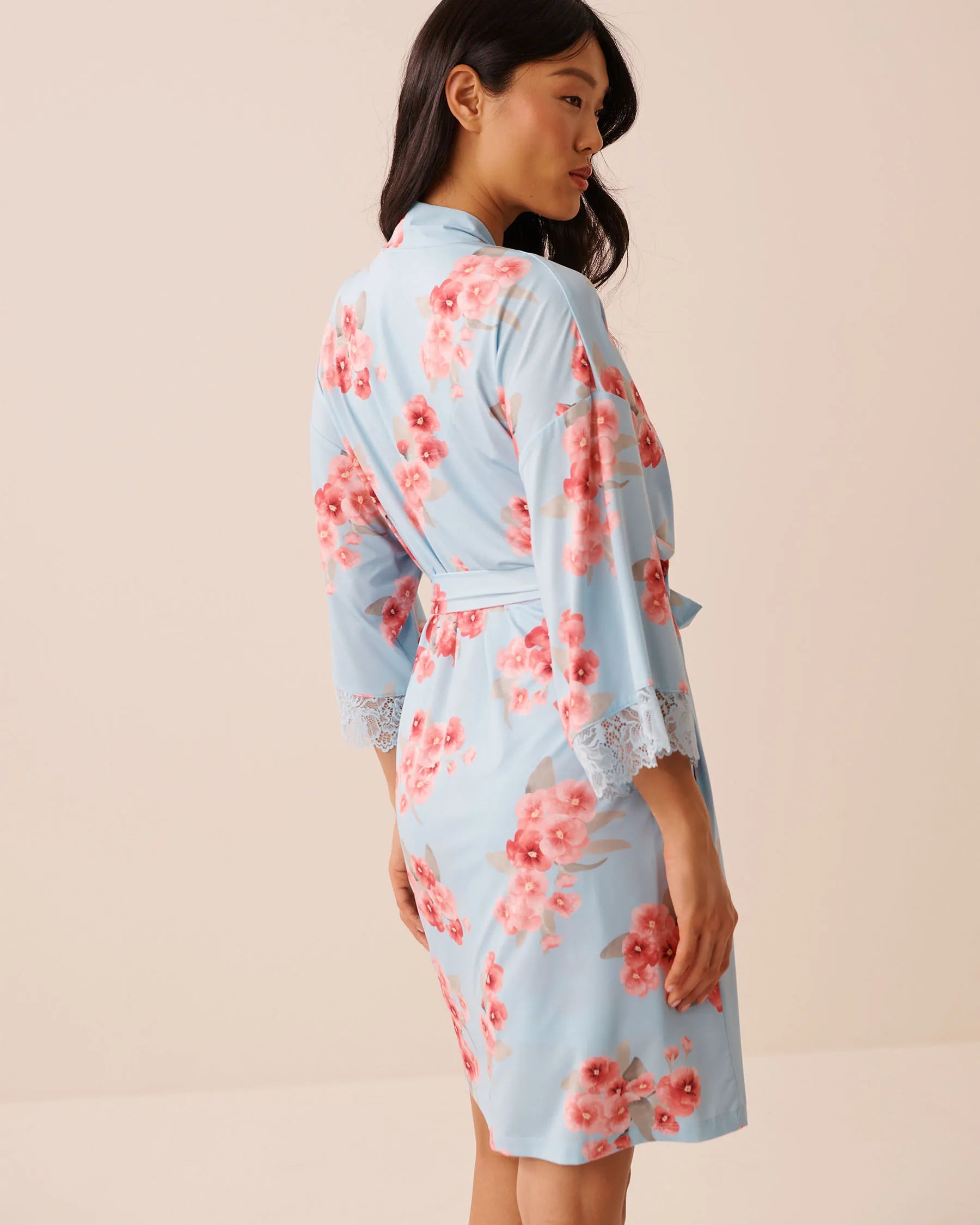 La Vie en Rose Stratosphere Blossom Women Spring Blossom Print Lace Trim Kimono SKU: 60600118_P40551 Image 03