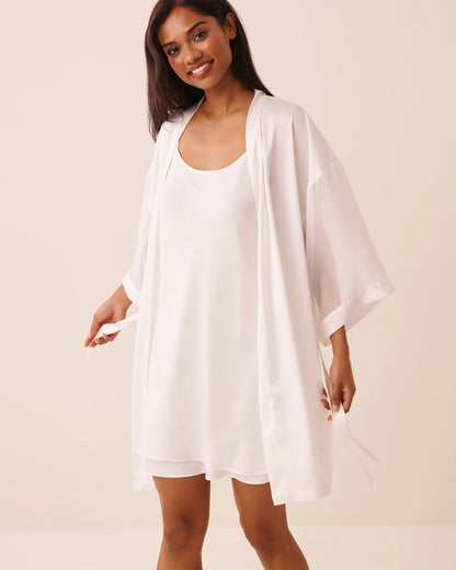 La Vie en Rose Snow White Women LUXURY EDITION Satin And Chiffon Kimono SKU: 60600121_10011 Image 04