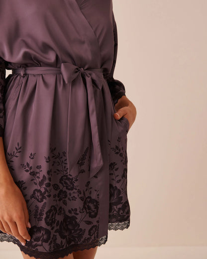 La Vie en Rose Flower Plum Bouquet Women Luxury Edition Floral Print Lace Trim Satin Kimono SKU: 60600126_P50118 Image 05