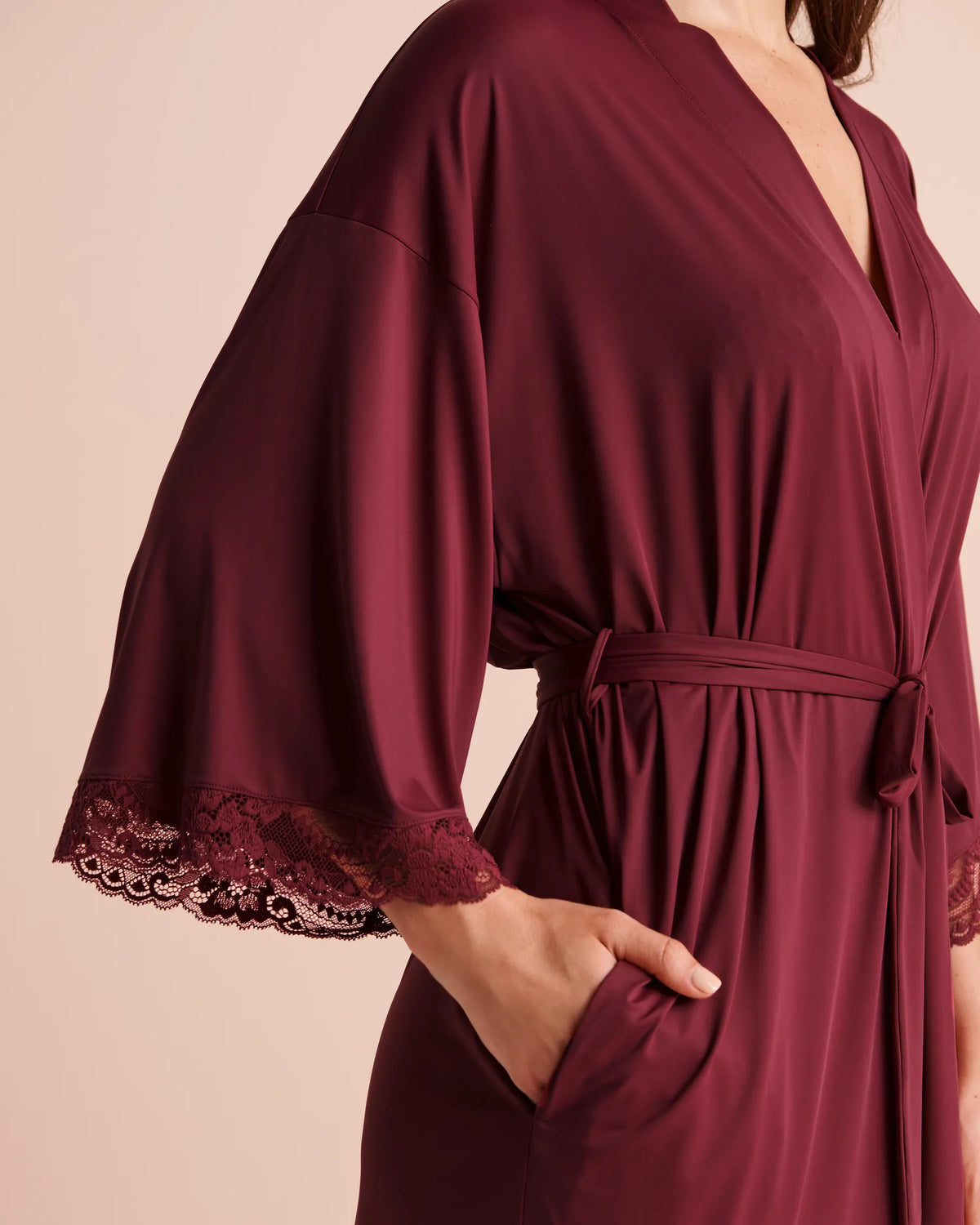 La Vie en Rose Beaujolais Women Lace-Trim Kimono SKU: 60600129_60123 Image 05
