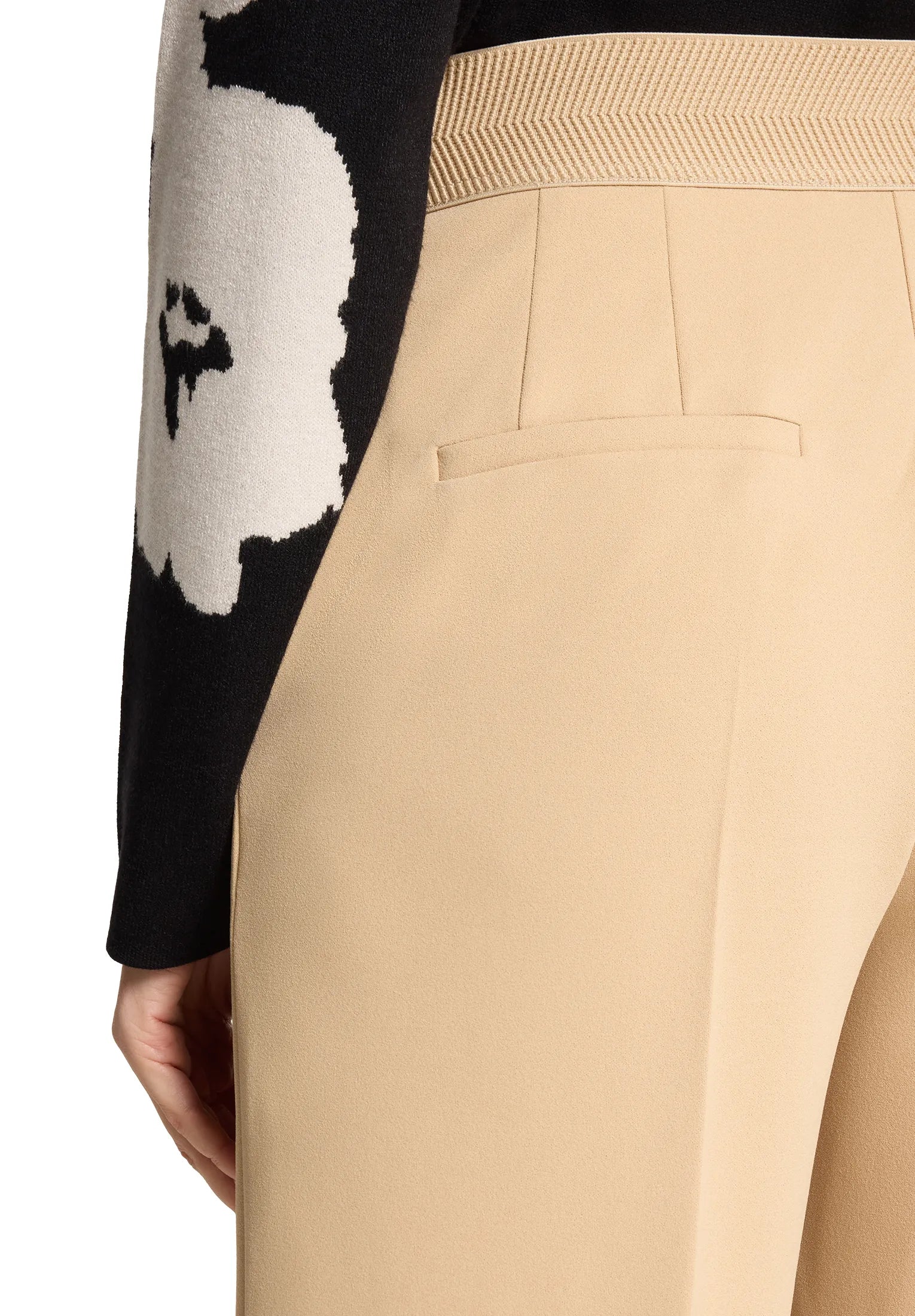 Betty Barclay Classic Beige Women Solid-Color Culottes SKU: 6066-2420_7234 Image 05