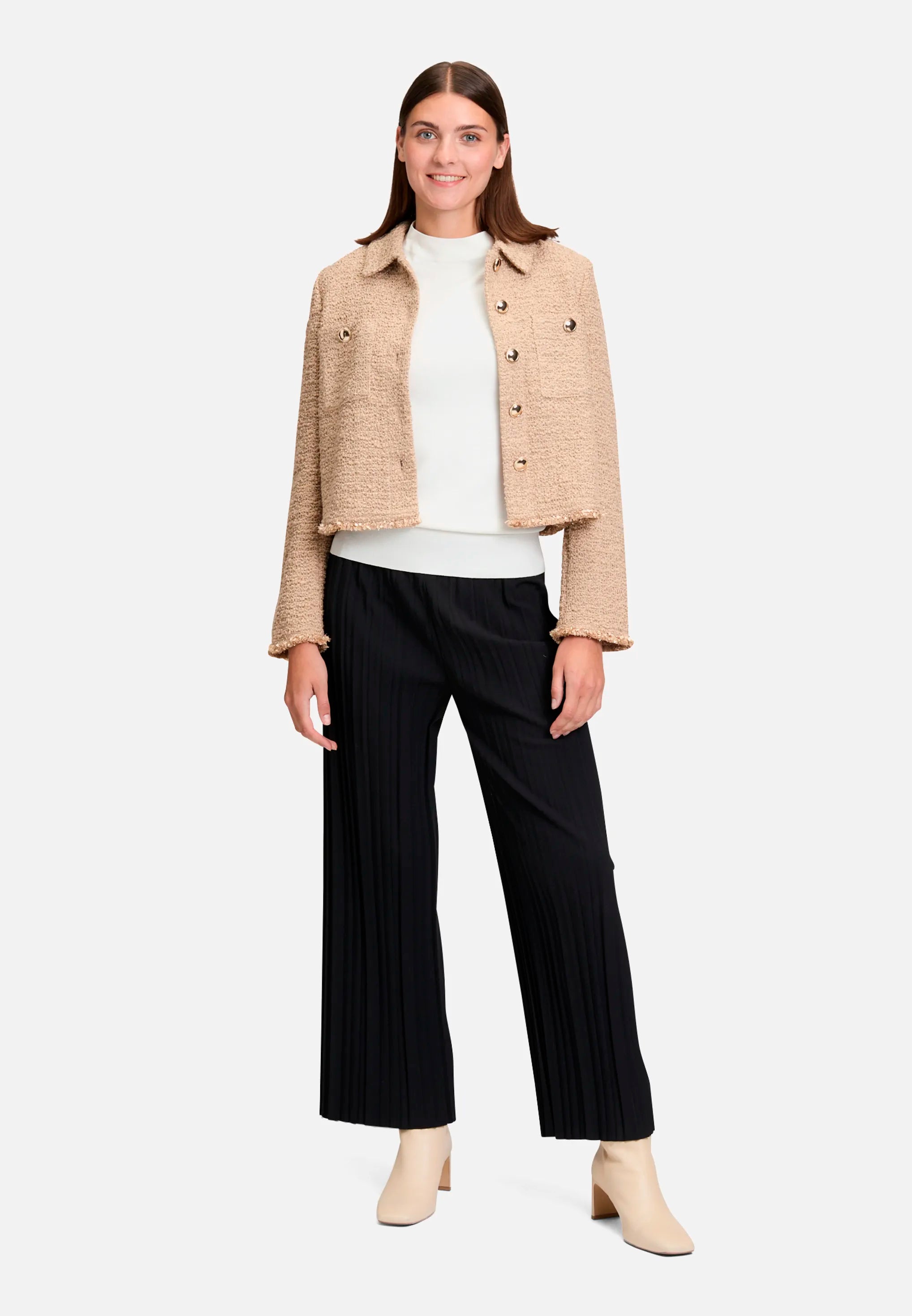 Betty Barclay_Black_Solid-Color Culottes_6066-2420_9045_01