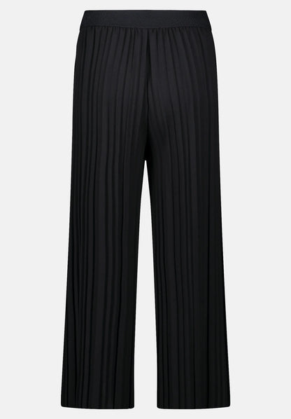 Betty Barclay_Black_Culottes Plain_6069-2420_9045_05