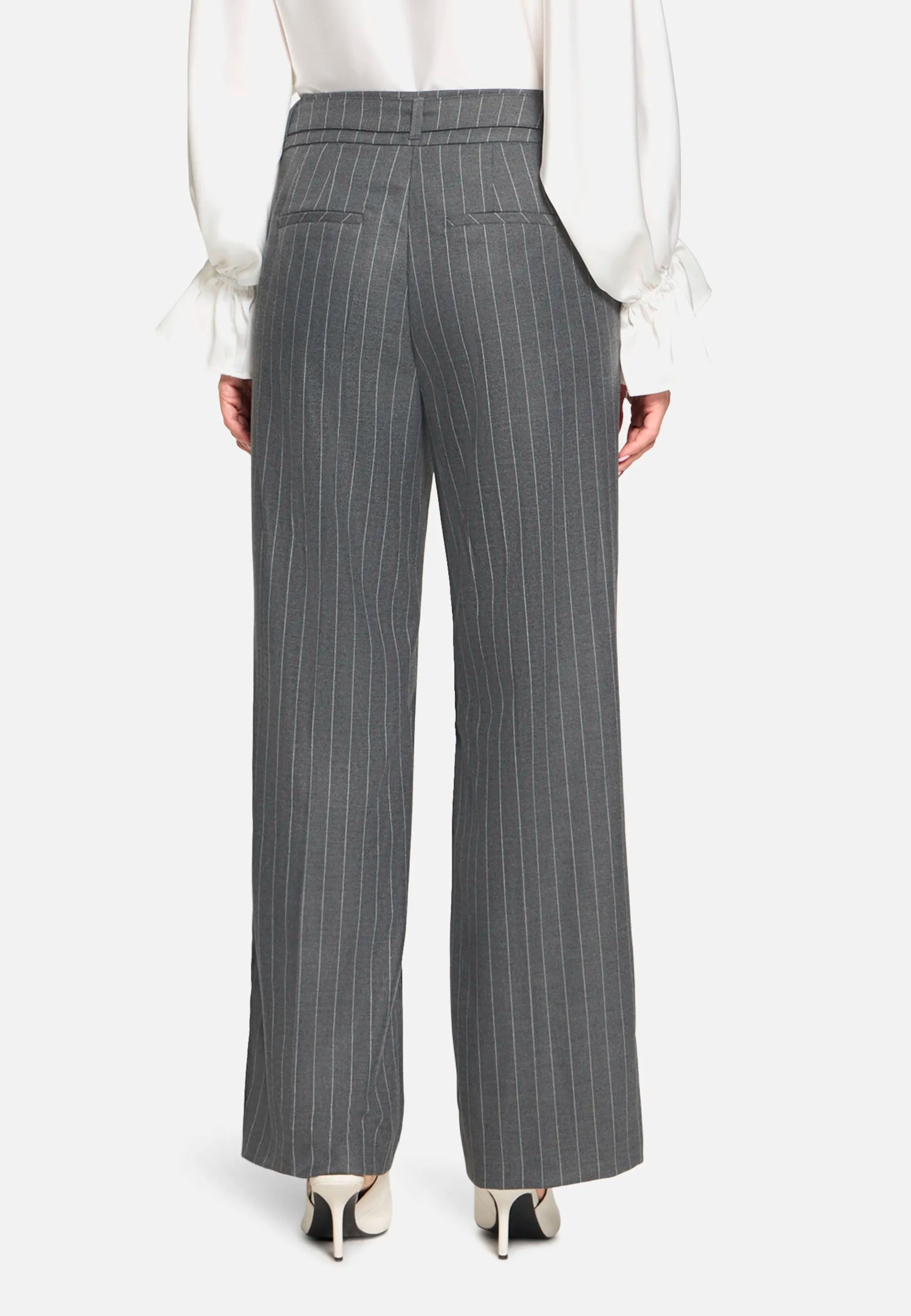 Betty Barclay_Magnet_Marlene Trousers with Tie Belt_6091-1622_9095_03