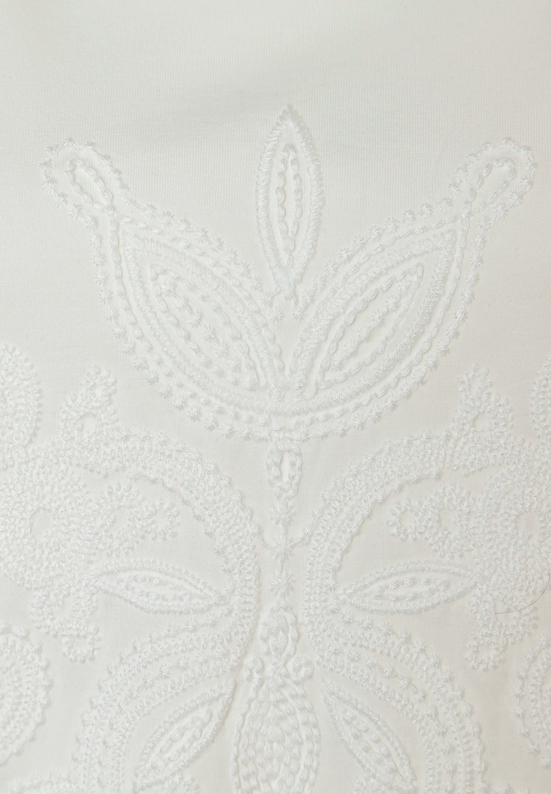 More &amp; More Off White Women T-Shirt with Embroidery on The Front SKU: 61040054_0041 Image 04