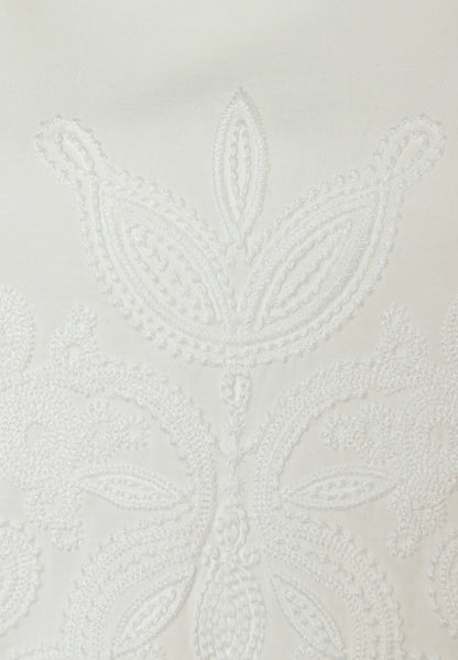 More &amp; More Off White Women T-Shirt with Embroidery on The Front SKU: 61040054_0041 Image 04