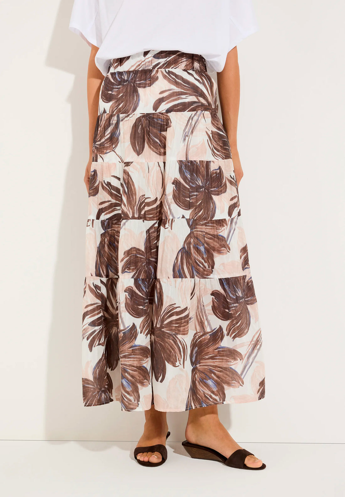 More &amp; More Brushstroke Flower Print Women Printrock with Tiers SKU: 61055008_5286 Image 01
