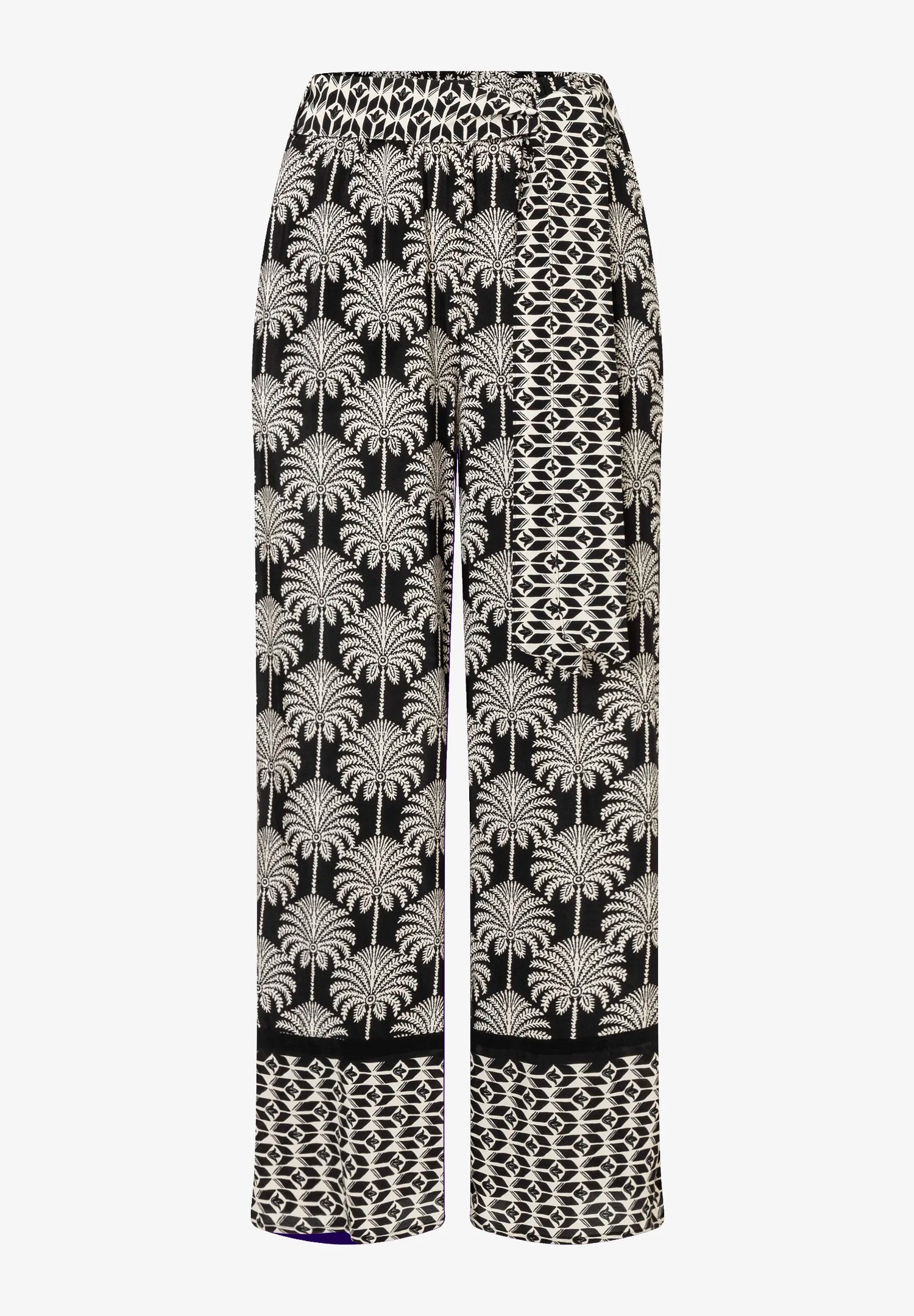 More &amp; More Twotone Palm Print Women Cropped Printed Trousers SKU: 61064051_2790 Image 04