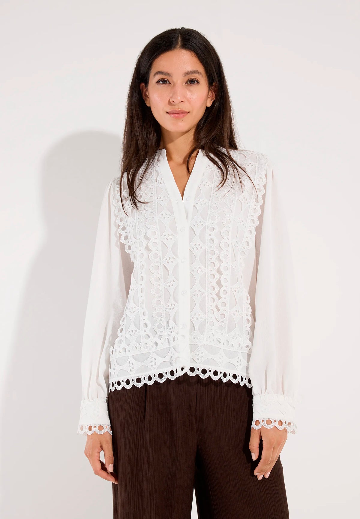 More &amp; More Off White Women Blouse with Lace Trim SKU: 61072013_M0041 Image 01