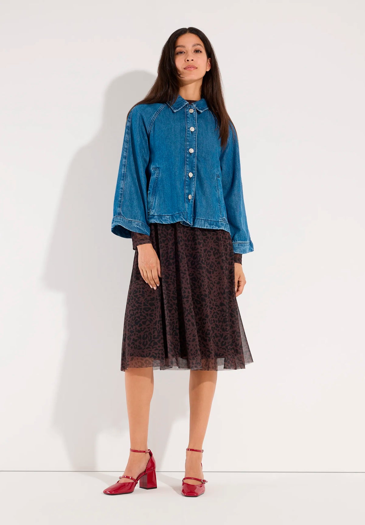More &amp; More Middle Blue Denim Women Denim Jacket SKU: 61076200_M0962 Image 03