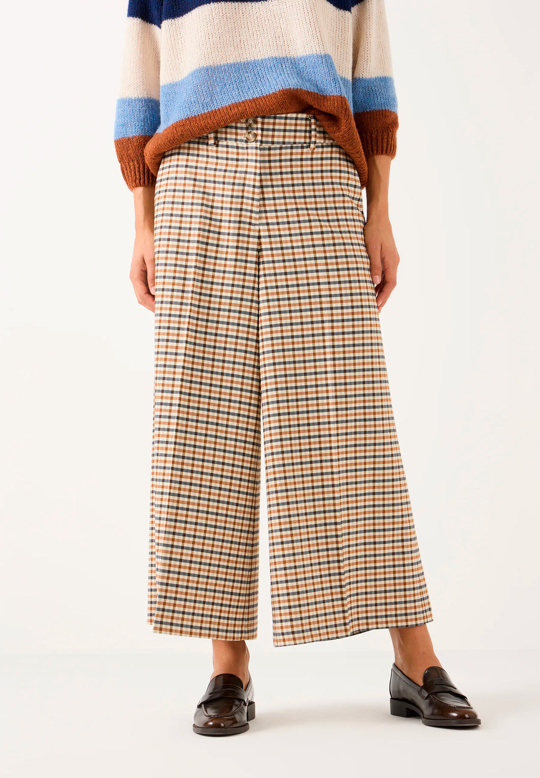 More &amp; More Wallpaper Print Women Culotte SKU: 61084051_M4031 Image 01