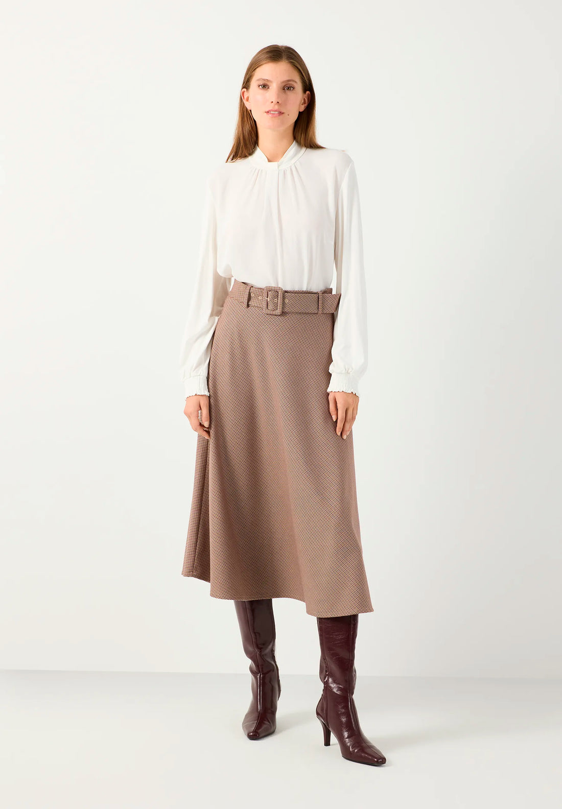 More &amp; More Off White Women Blouse with Jersey Sleeves SKU: 61102650_M0041 Image 02