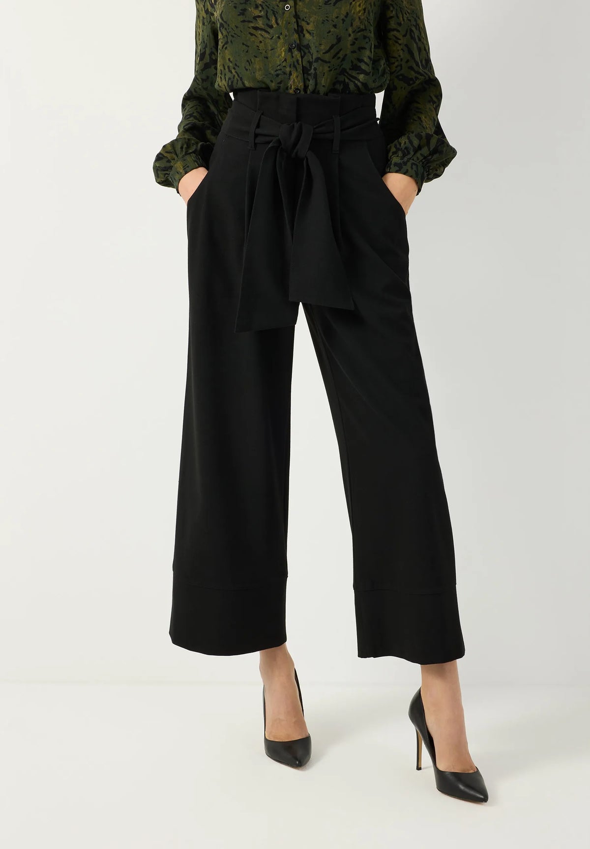 More &amp; More Black Women Flannel Culottes with Belt SKU: 61104950_M0790 Image 01