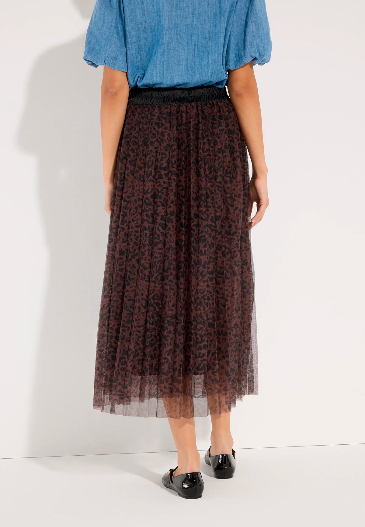More &amp; More Two Tone Animal Print Women Mesh Skirt with Leopard Print SKU: 61915573_M2279 Image 04