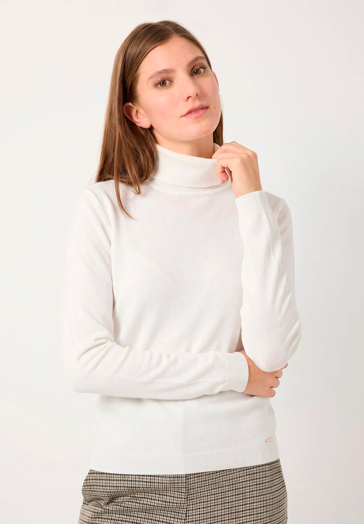 More &amp; More Off White Women Fine-Knit Roll-Neck Jumper SKU: 61931537_M0041 Image 01