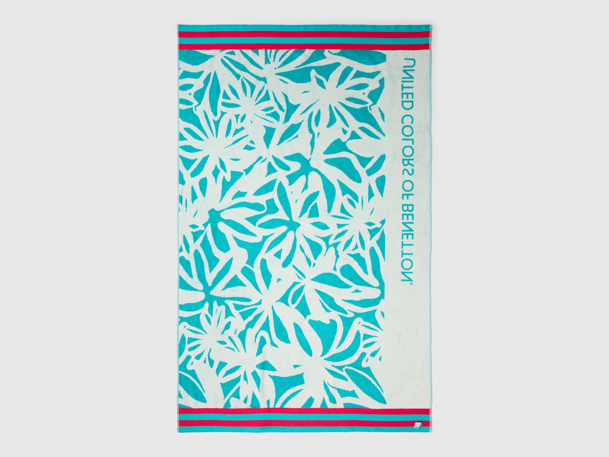 Benetton_Beach Towel_61GP2801Q_901_02
