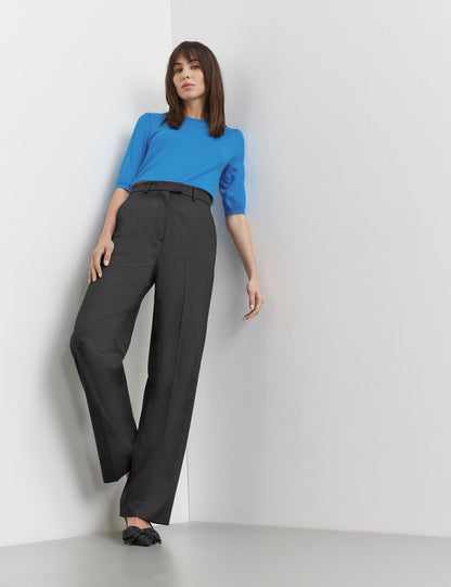 Elegant Trousers With A Wide Leg_05