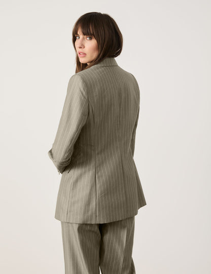 Elegant Blazer With Pinstripes_06