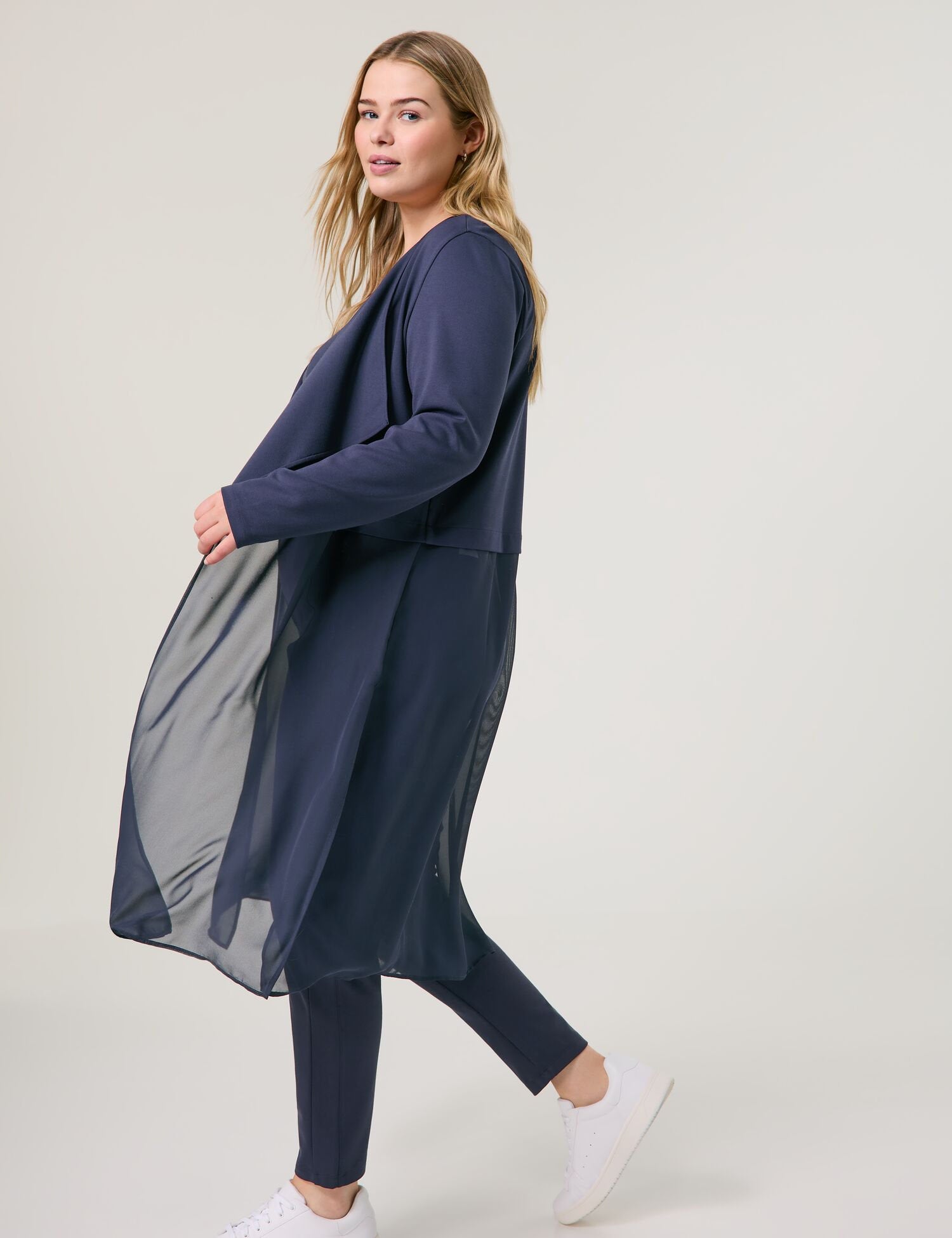Samoon_Long Cardigan with a Chiffon Panel_631605-26212_8450_07
