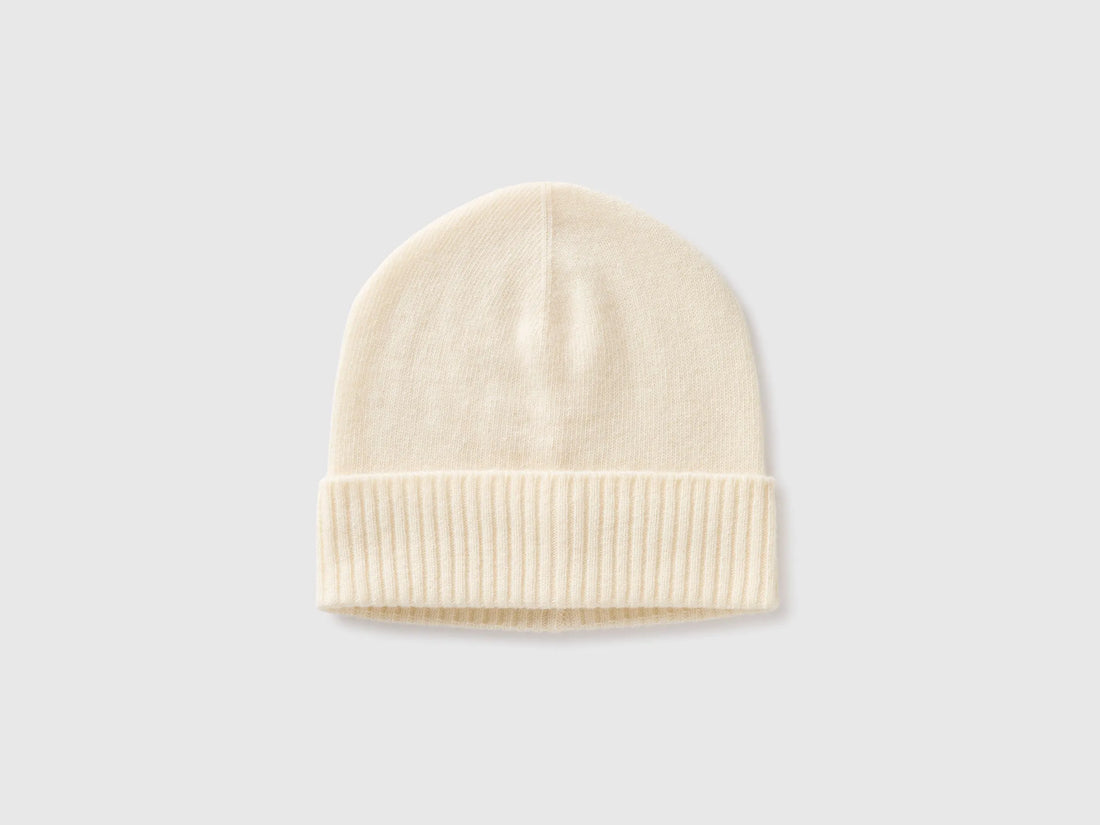 Benetton Creamy White Women 100% Wool Hat SKU: 63UWVA00G_000 Image 01