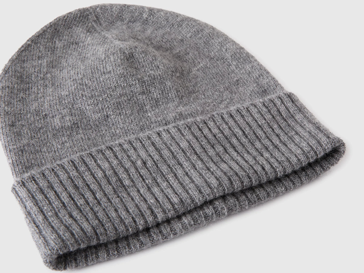 Benetton Dark Gray Women 100% Wool Hat SKU: 63UWVA00G_507 Image 03