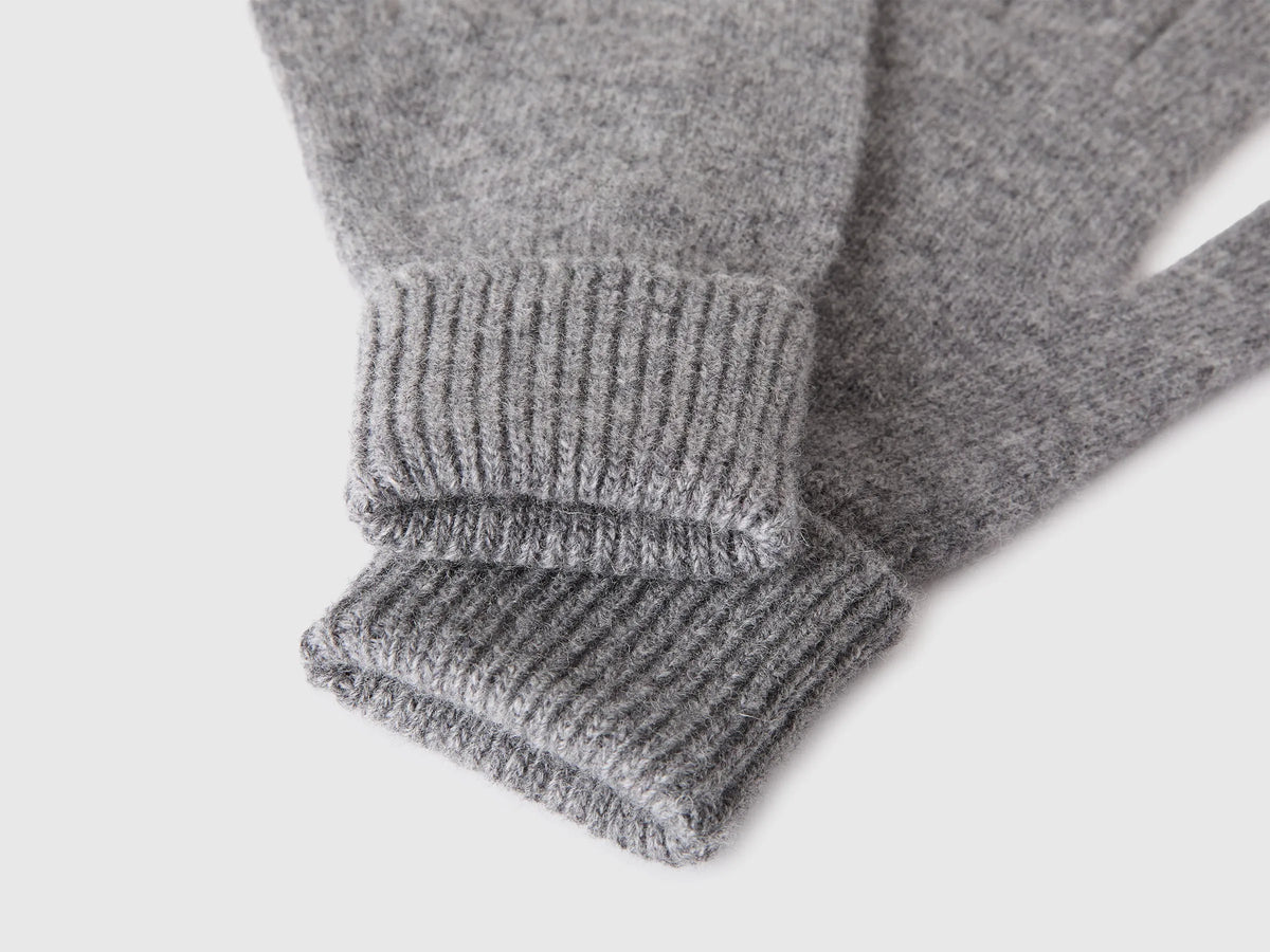 Benetton Dark Gray Women 100% Wool Gloves SKU: 63UWVG002_507 Image 03