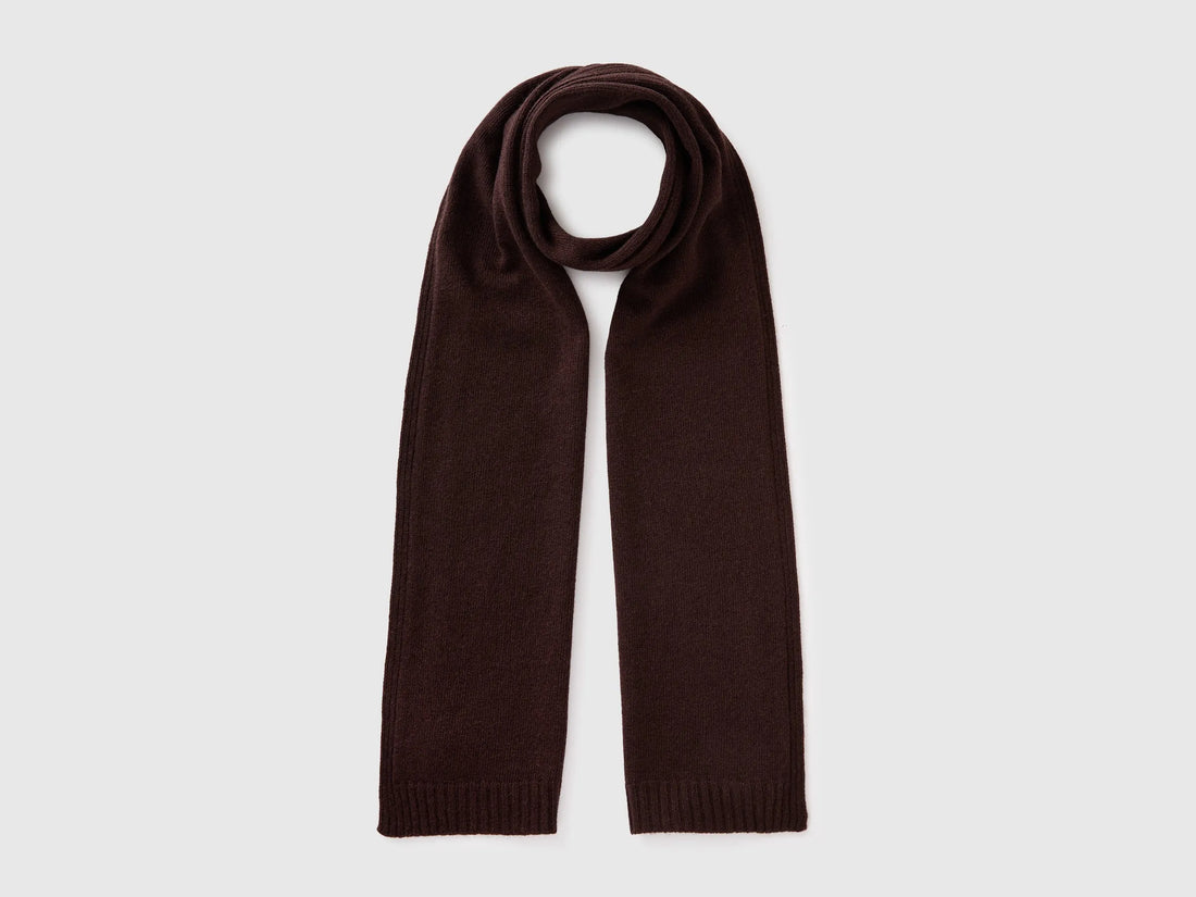 Benetton Dark Brown Women 100% Wool Scarf SKU: 63UWVU00K_0G3 Image 01
