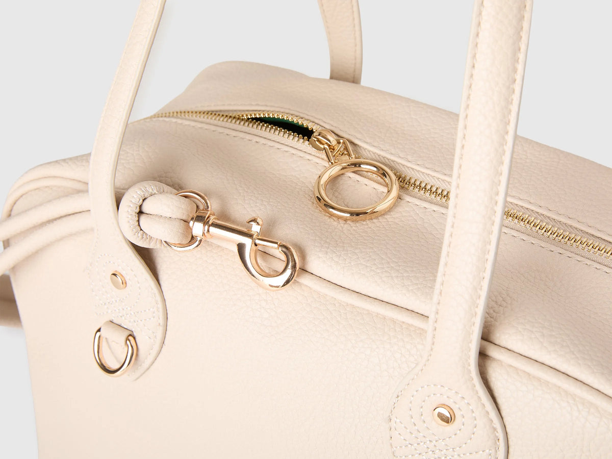 Benetton Creamy White Women Shoulder Bowling Bag SKU: 641BVY03I_903 Image 03