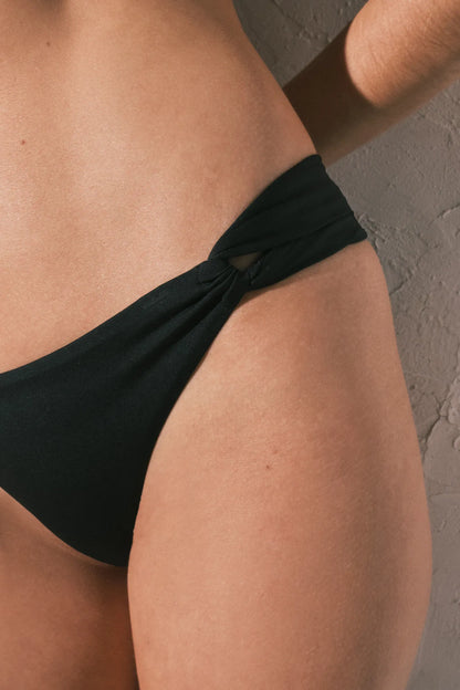Women Secret_Black_Black Classic Side Twist Bikini Bottoms_6463621_01_04