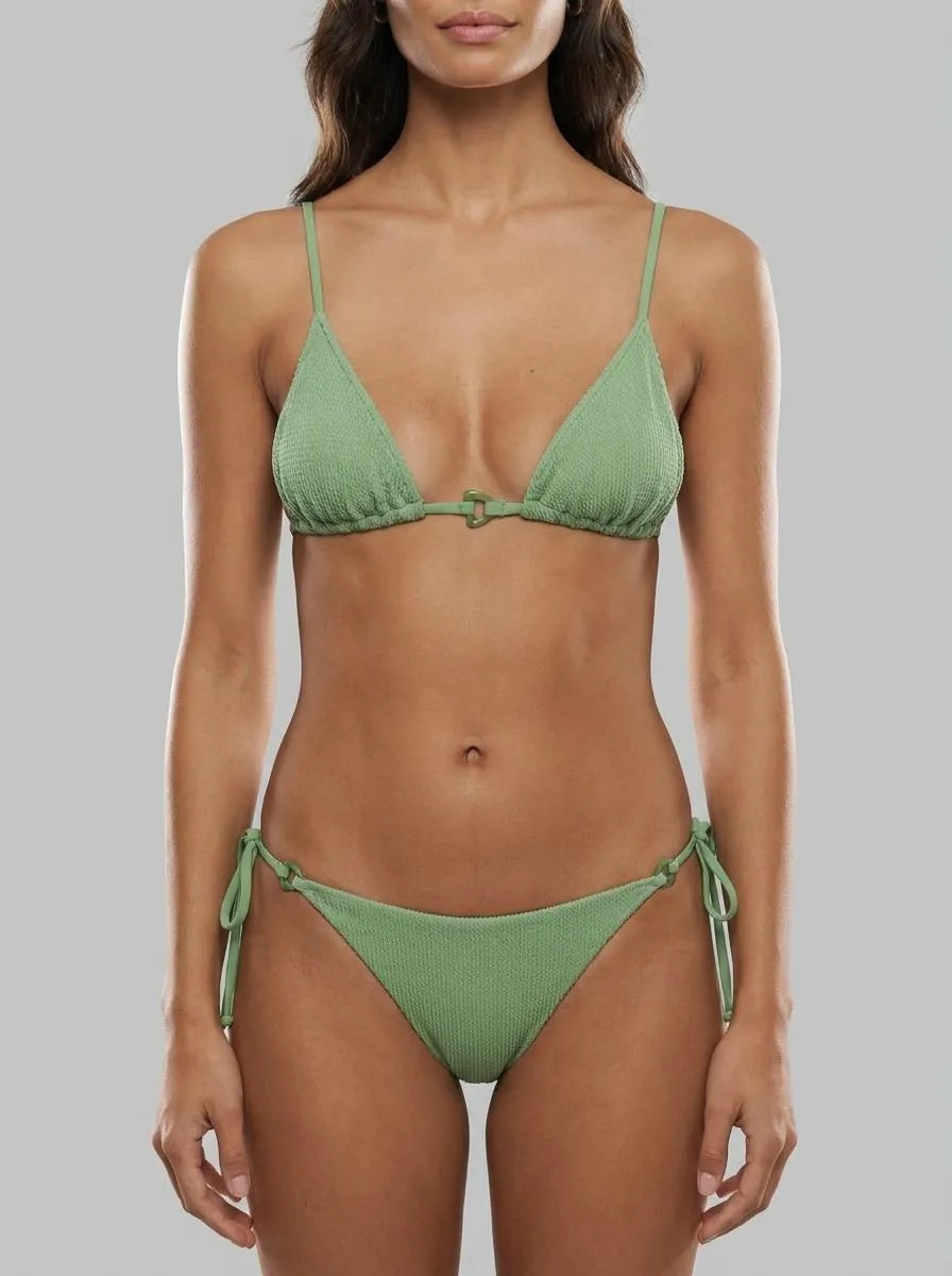 Women Secret_Green_Green Triangle Crinkle Texture Bikini Top_6483762_26_00