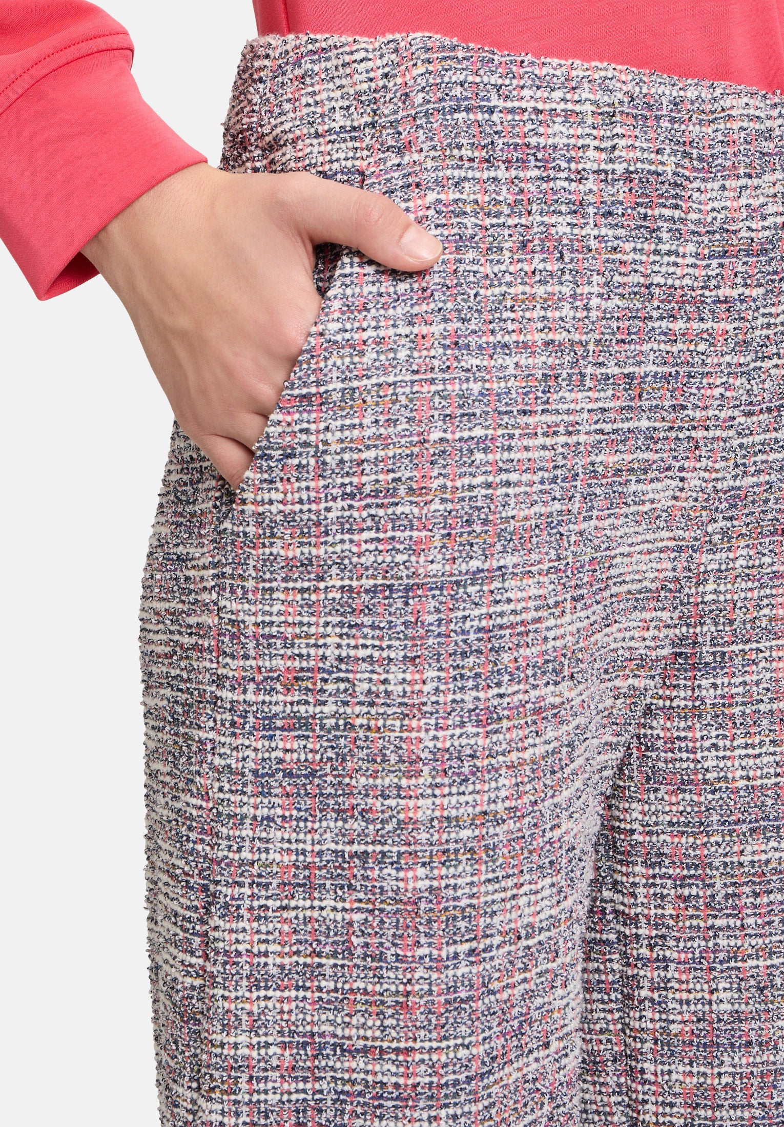 Slip-On Pants with Structure_6563-3062_4811_06