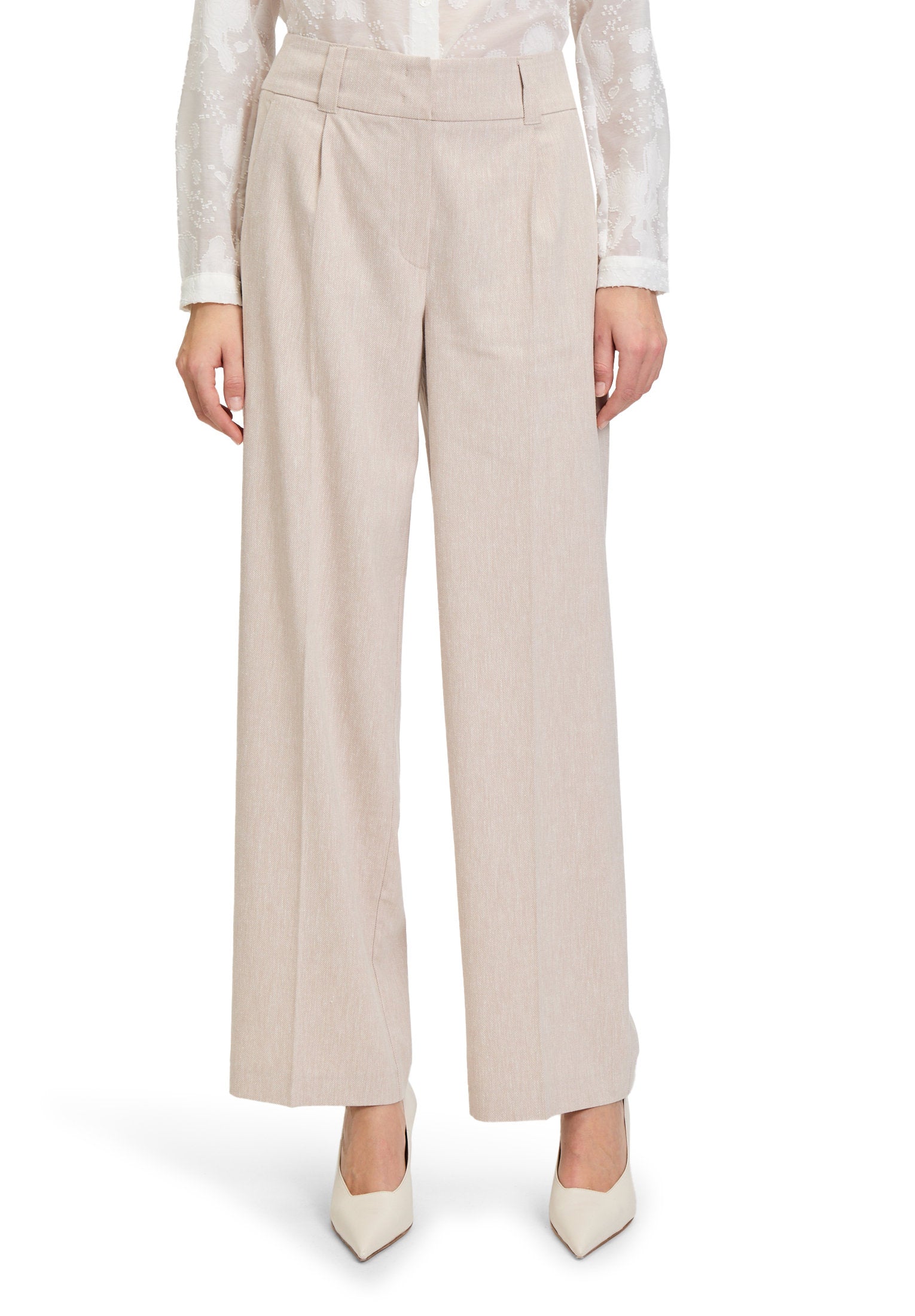 Betty Barclay_Figure-Skimming Suit Trousers_6573-3351_1714_02