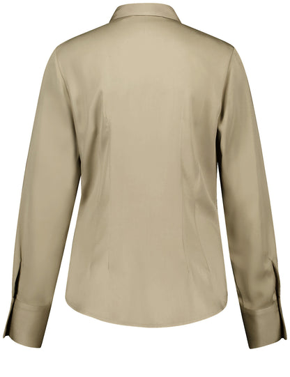 Shirt Blouse With A Rhinestone Placket_660415-11315_5660_03