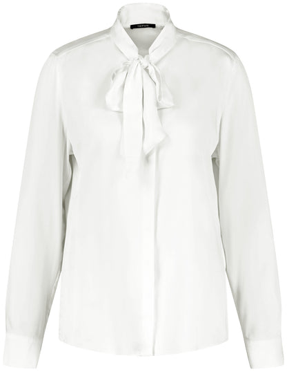 Blouse with Bow Collar_660441-11315_9700_02