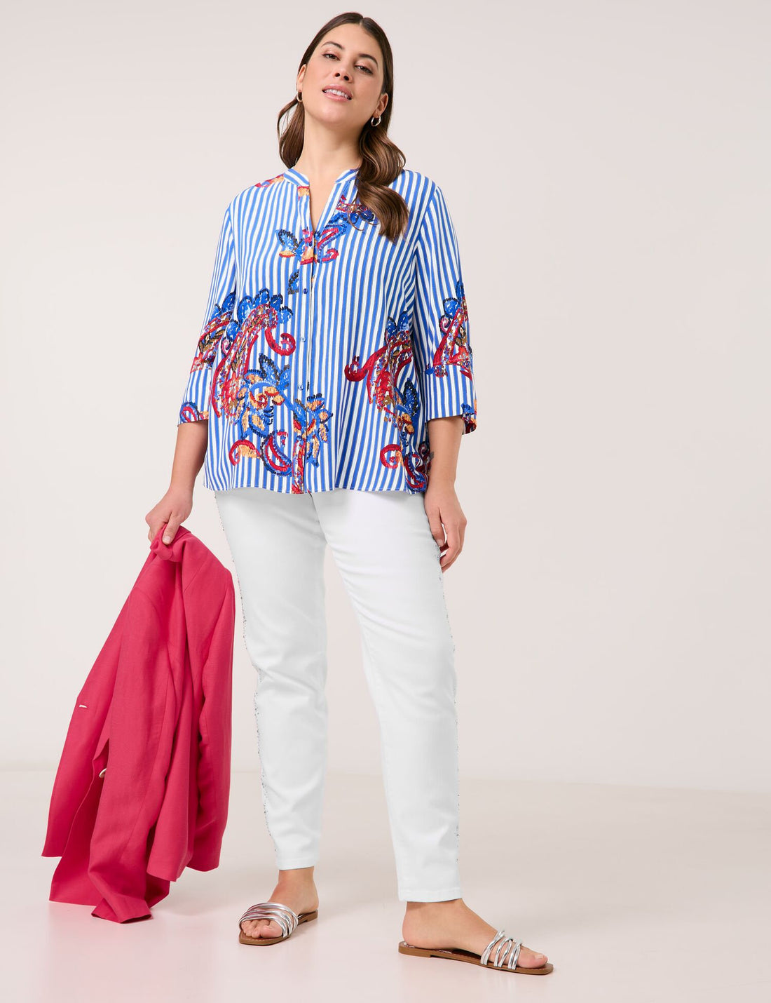 Samoon_3/4-Sleeve Blouse with a Striped Paisley Pattern_660620-21124_6592_05