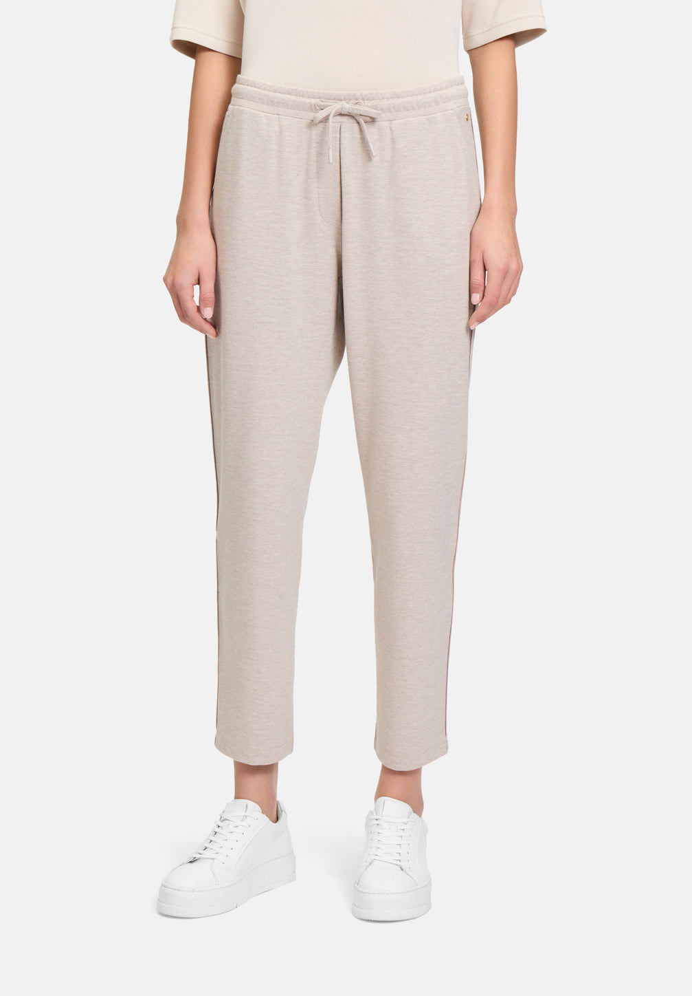 Betty Barclay_Dark Cream Melange_Pull-On Trousers with Tie Belt_6616-3480_1714_02