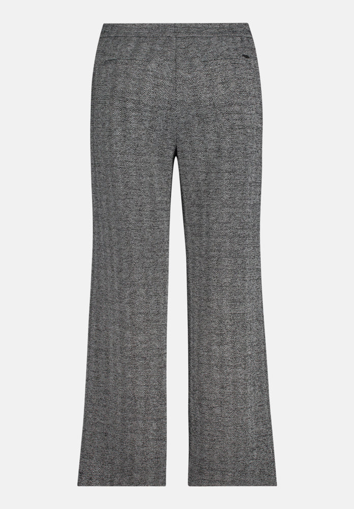 Betty Barclay_Black/Grey_Fabric Trousers with Lurex Thread_6628-3055_9893_05