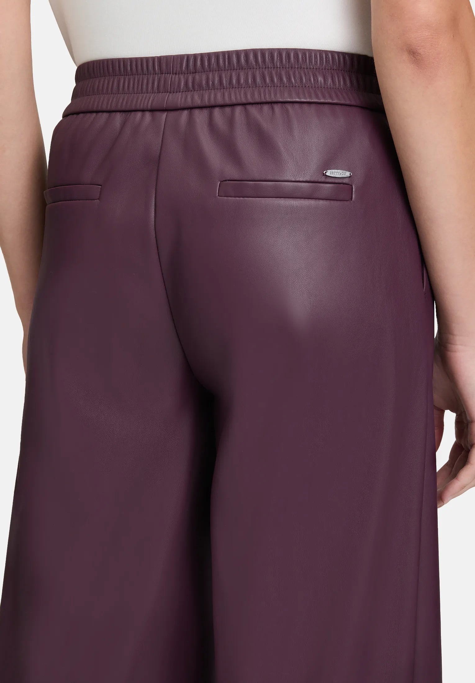 Betty Barclay_Dark Aubergine_Wide-Leg Pull-On Trousers_6640-3127_4685_08