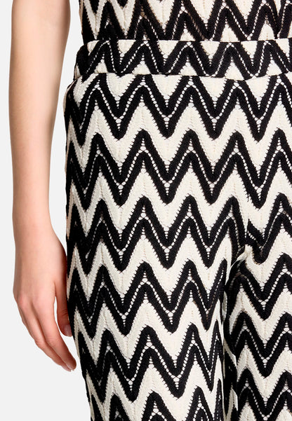Betty Barclay Black/Cream Women Textured Pull-On Trousers SKU: 6702-3376_9812 Image 07
