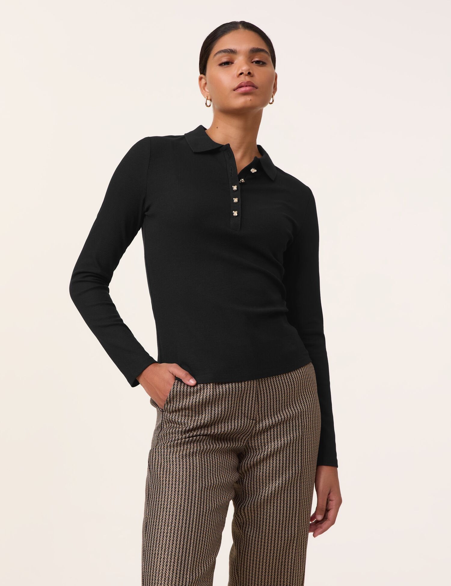 Fine Long-Sleeved Polo Shirt_671456-16425_1100_01