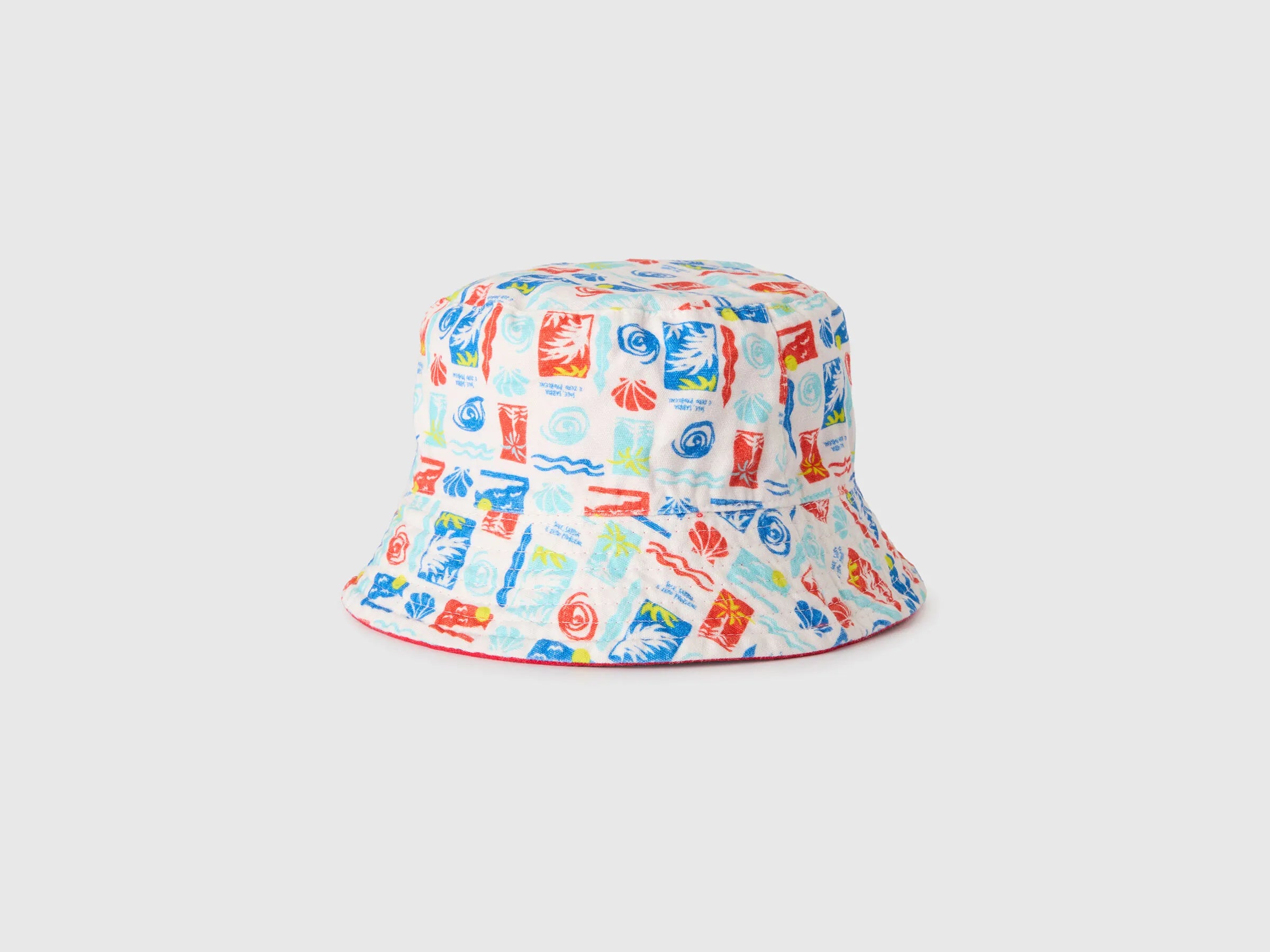 Benetton Red Boys Reversible Bucket Hat SKU: 674BRA00L_3E1 Image 02