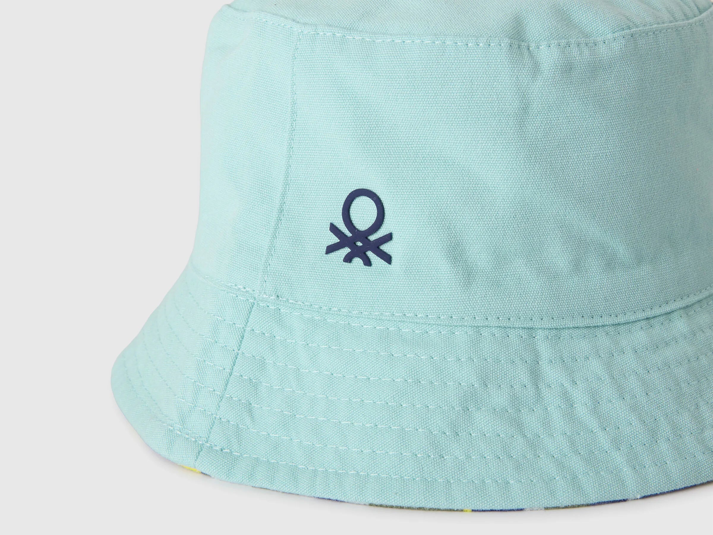Benetton Light Green Boys Reversible Bucket Hat SKU: 674BRA00L_901 Image 03