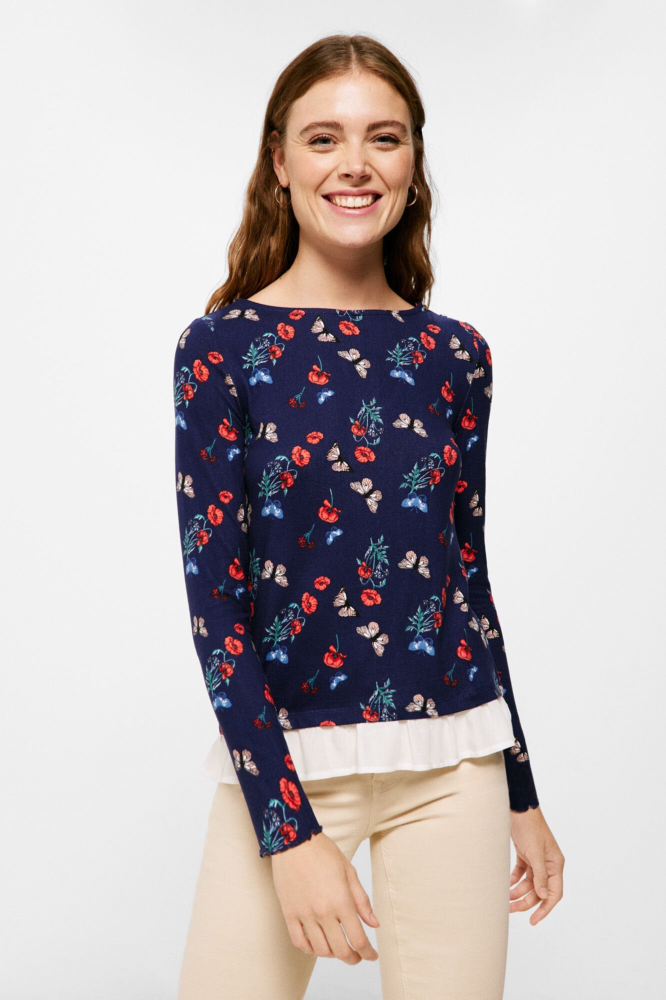 Long Sleeve T Shirt With Ruffle Hem_6765937_10_01