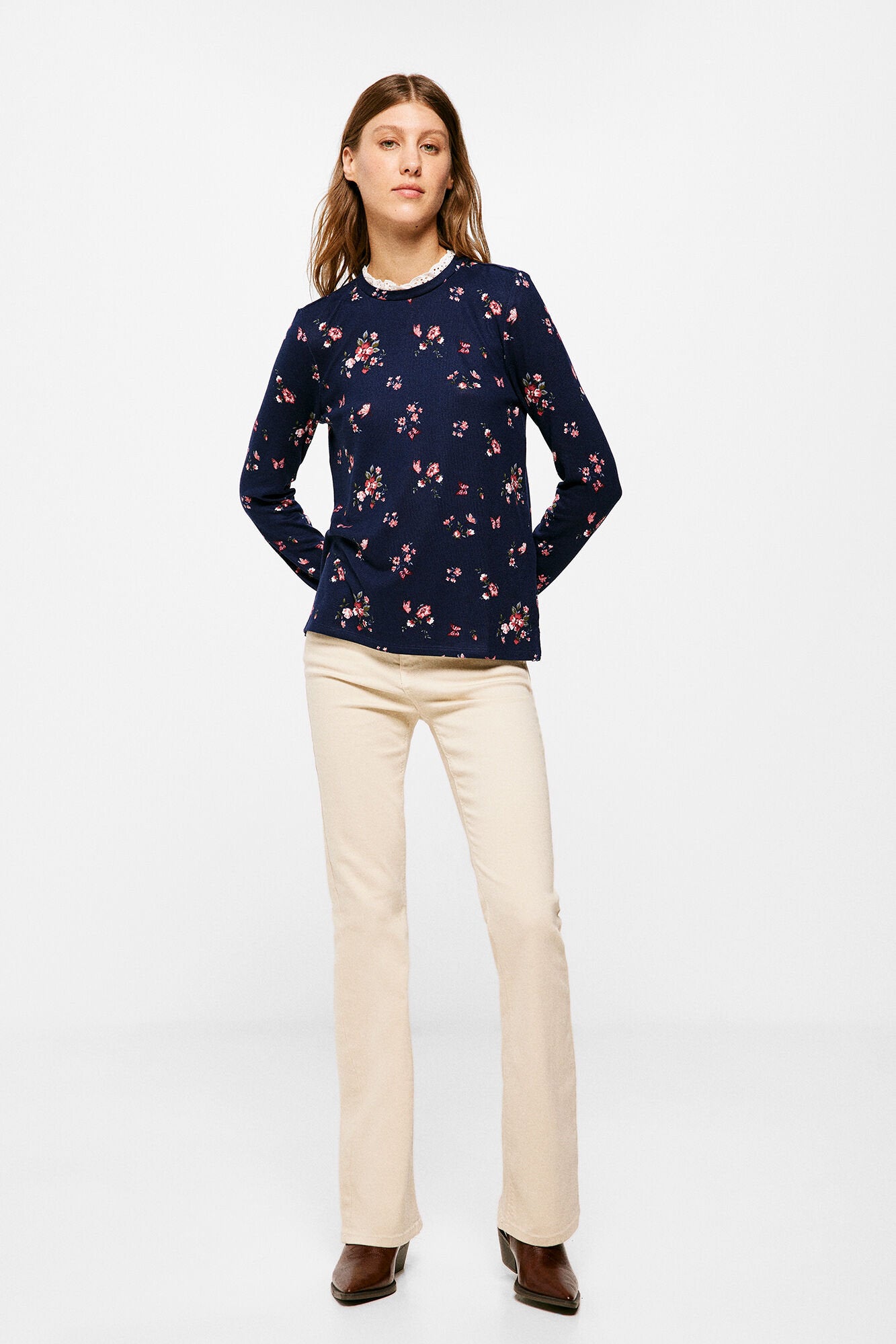 Floral Long Sleeve T Shirt_6765951_10_03